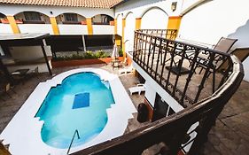Del Mar Inn Playas